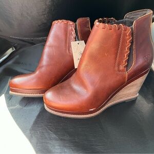 Ariat Belle western bootie